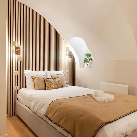Apartment Merveilleux En Pleins Coeurs Du Marais